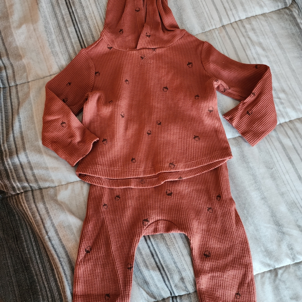 Matching Outfits - Picture 4 of 6